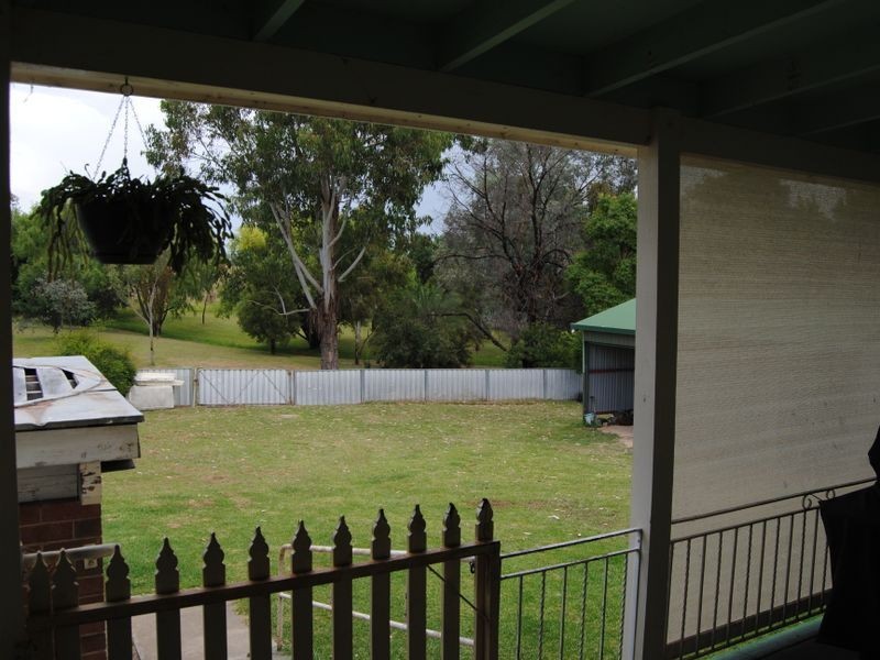 57 Butler Street, Inverell NSW 2360