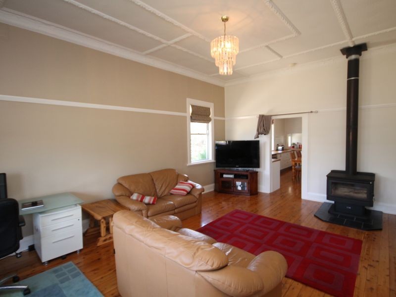 22 Granville Street, Inverell NSW 2360