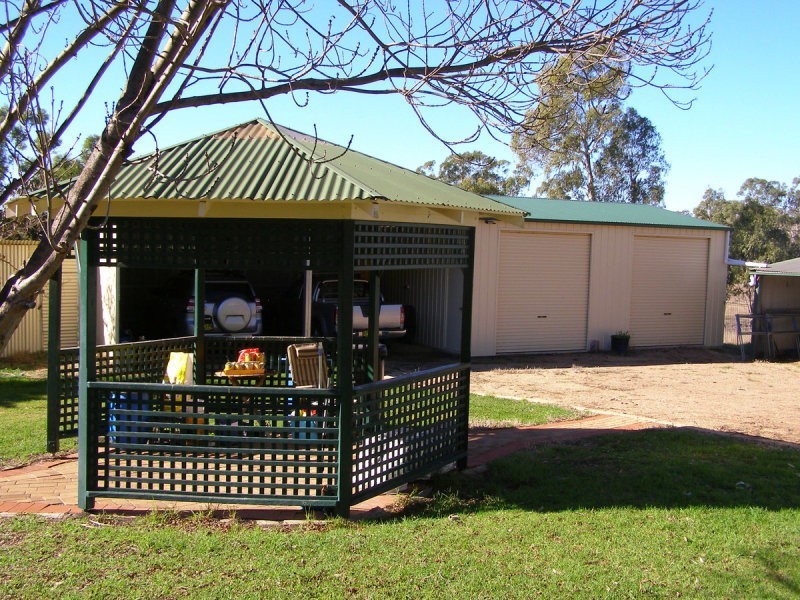 79 Coopers Lane, Inverell NSW 2360