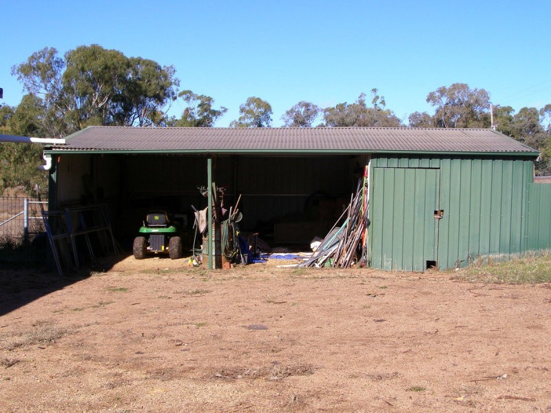 79 Coopers Lane, Inverell NSW 2360