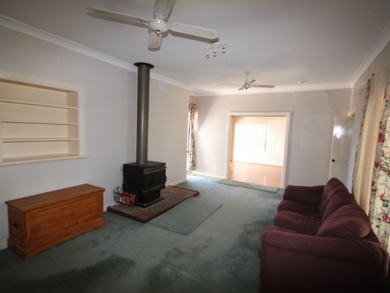 85 Prince Terrace, Inverell NSW 2360