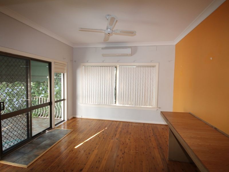 85 Prince Terrace, Inverell NSW 2360