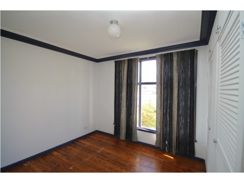 76 Moore Street, Inverell NSW 2360