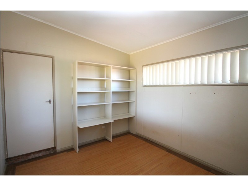 76 Moore Street, Inverell NSW 2360