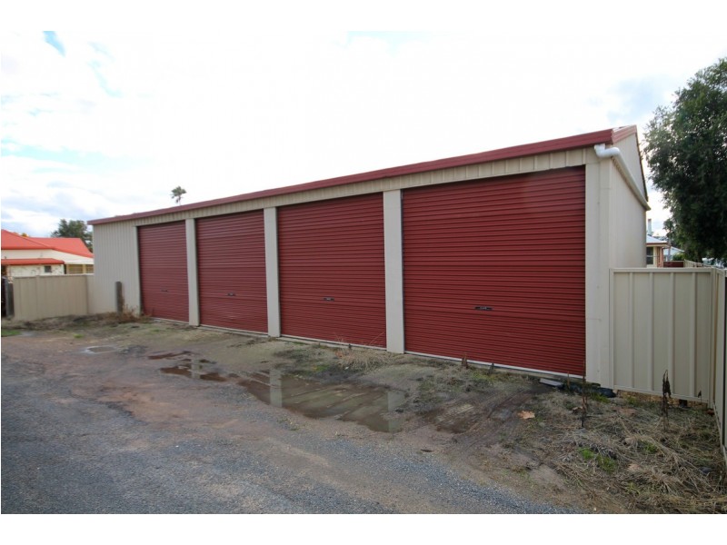 17 Granville Street, Inverell NSW 2360