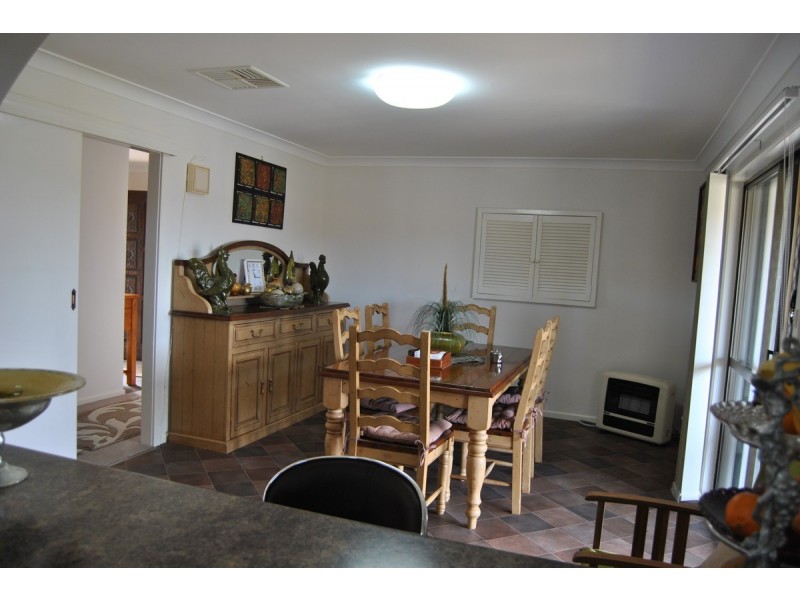 48 Gordon Street, Inverell NSW 2360