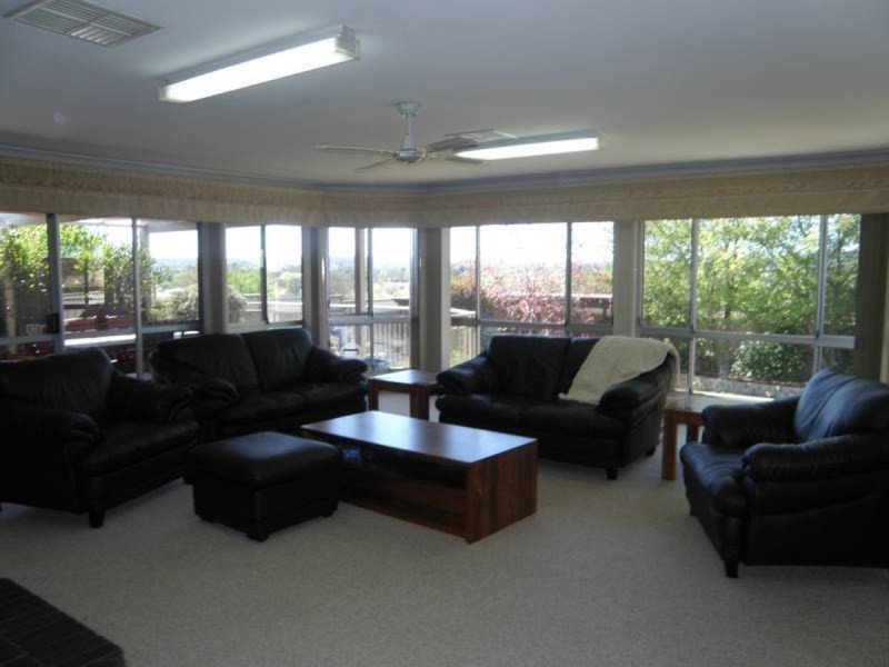 28 Auburn Vale Road, Inverell NSW 2360