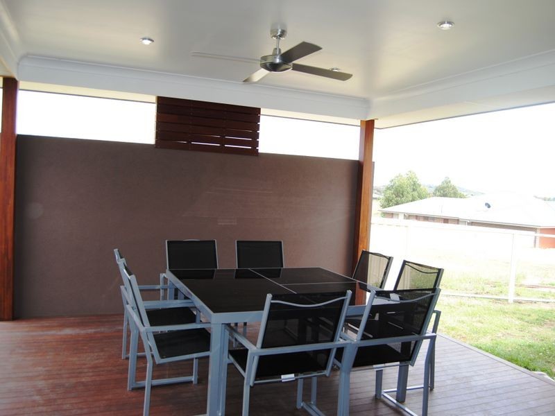 16 Sunnyside Place, Inverell NSW 2360