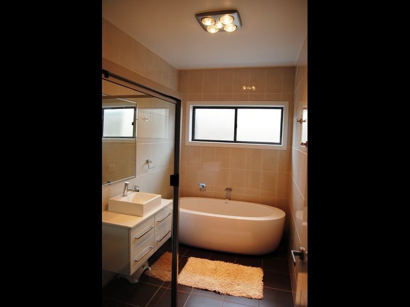 16 Sunnyside Place, Inverell NSW 2360