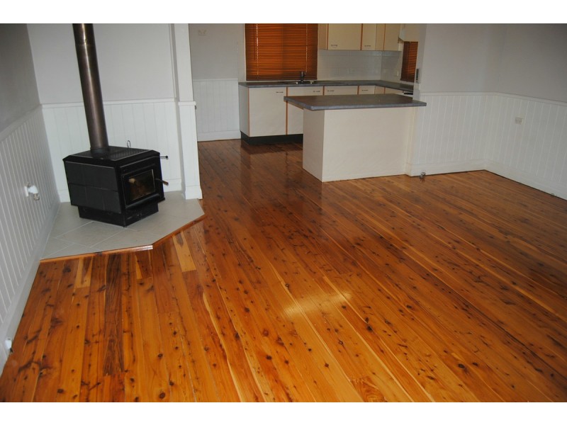 12 Avern Street, Inverell NSW 2360