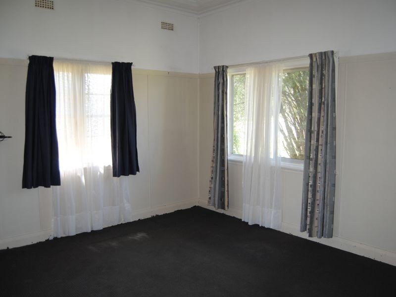 1 Avern Street, Inverell NSW 2360
