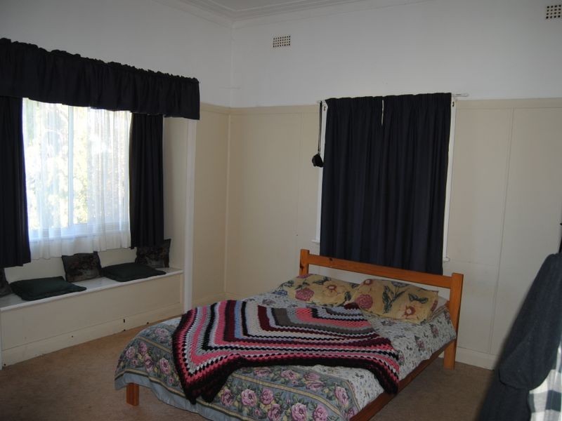 1 Avern Street, Inverell NSW 2360