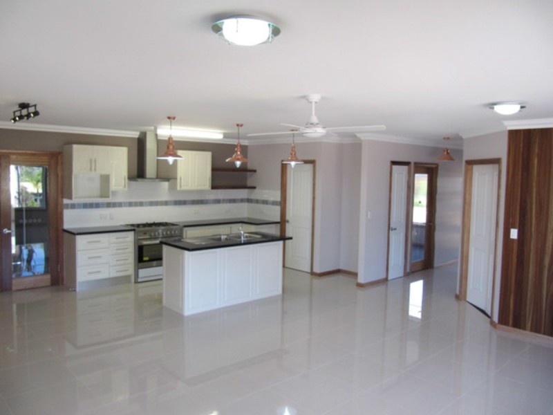 12 Stainfield Drive, Inverell NSW 2360