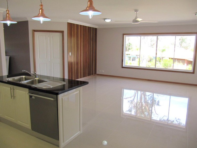 12 Stainfield Drive, Inverell NSW 2360