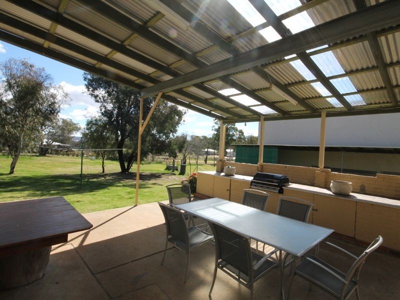 6 Brewery Street, Inverell NSW 2360