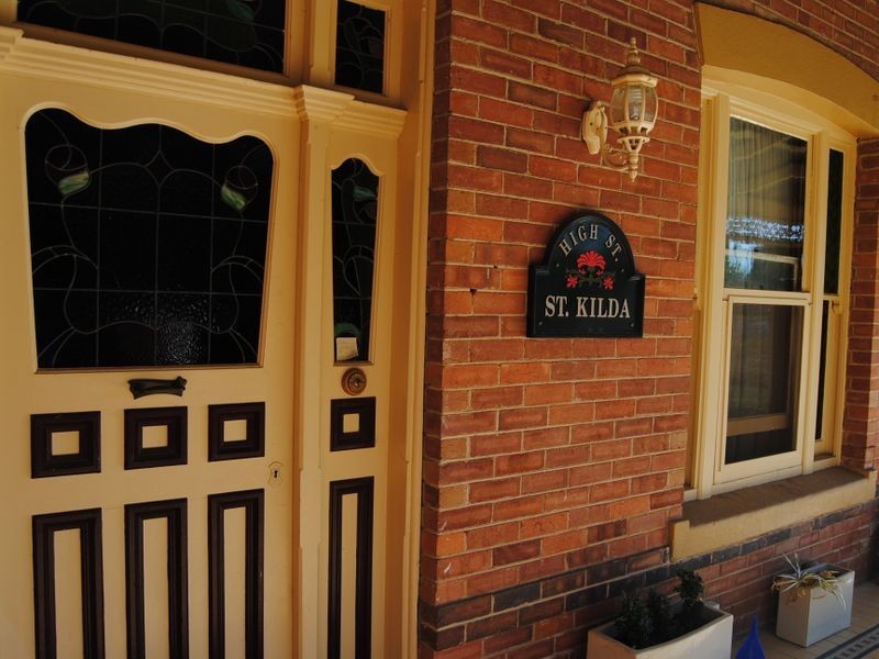 24 High Street, Inverell NSW 2360