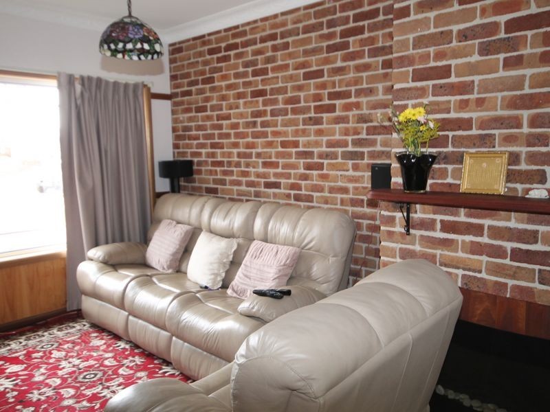 6 Box Tree Place, Inverell NSW 2360