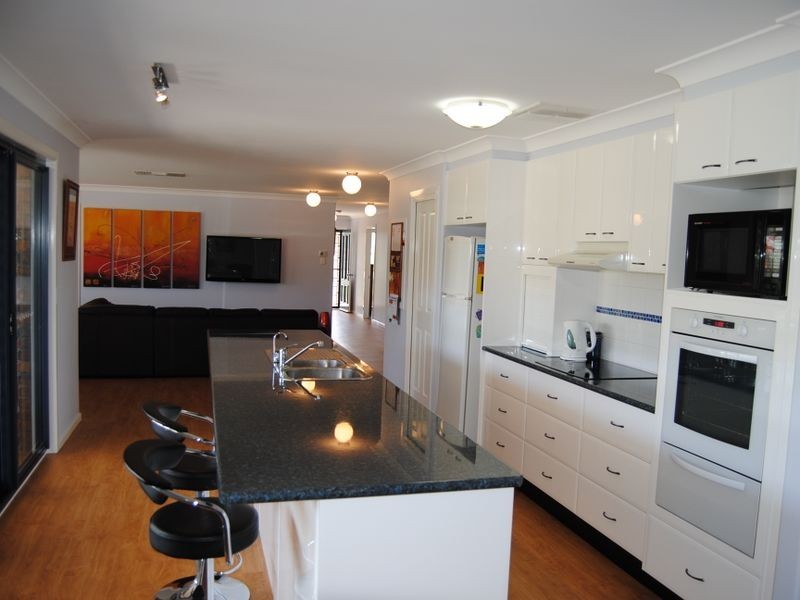 34 Bundanoon Lane, Inverell NSW 2360