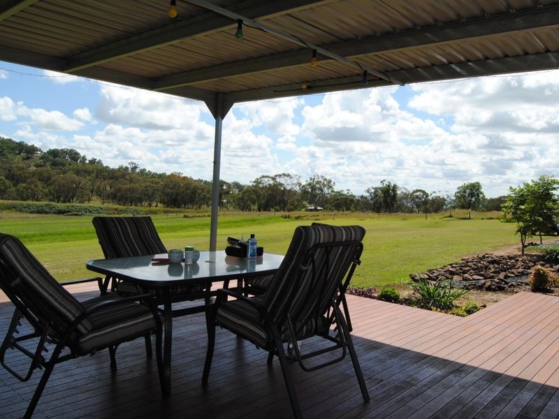 34 Bundanoon Lane, Inverell NSW 2360