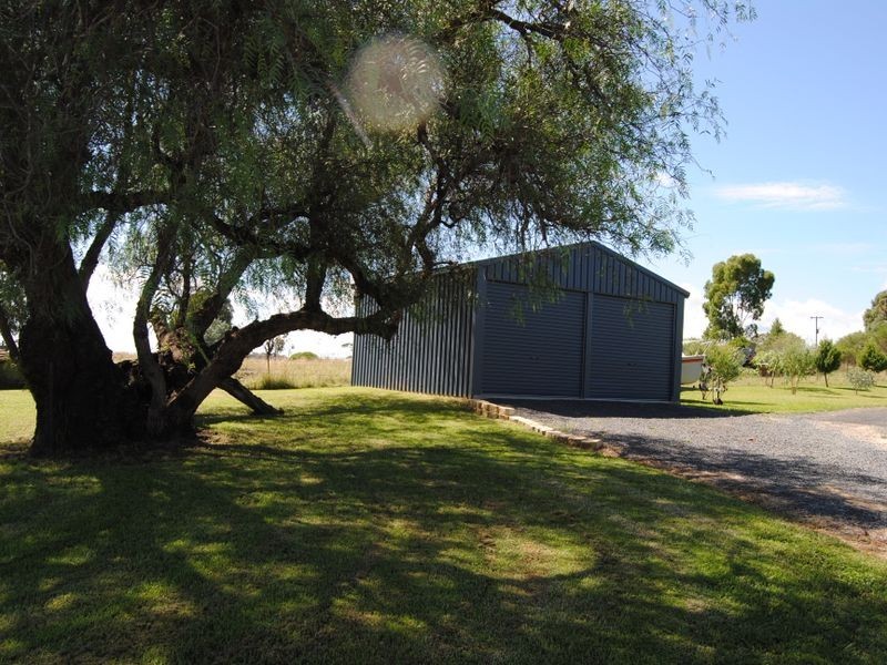 34 Bundanoon Lane, Inverell NSW 2360