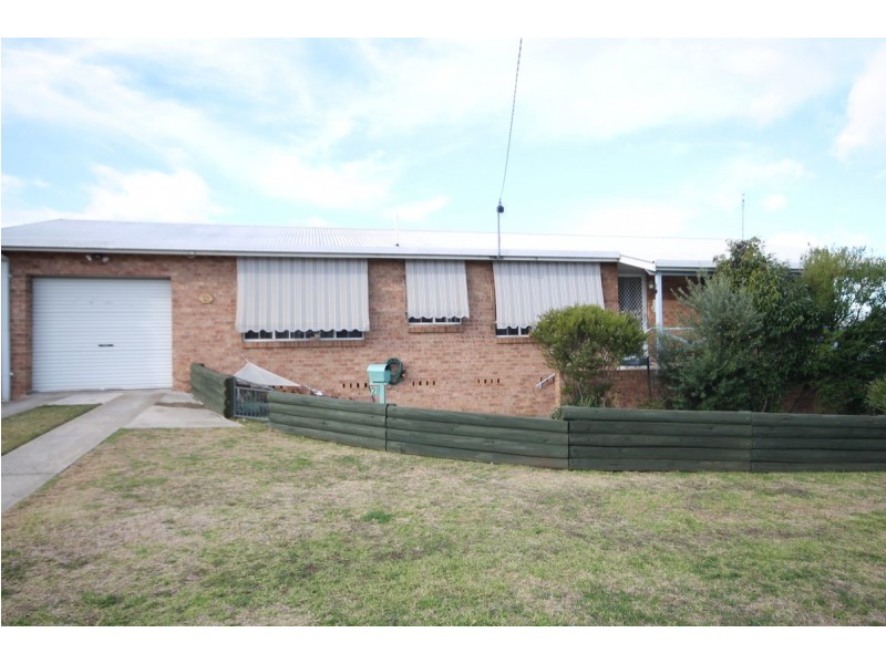 21 Whittingham Street, Inverell NSW 2360