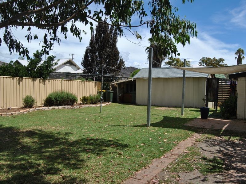 47 Rivers Street, Inverell NSW 2360