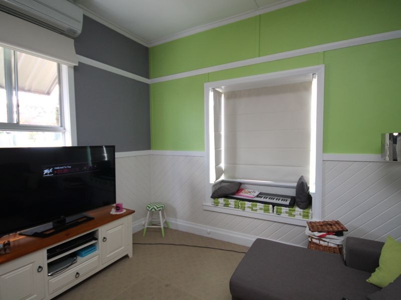 12 Urabatta Street, Inverell NSW 2360