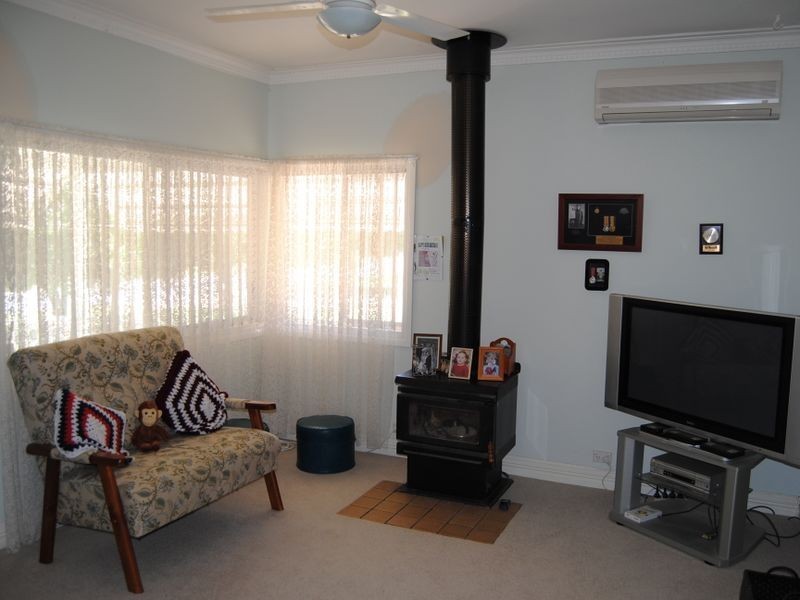 7 Bennett Street, Inverell NSW 2360