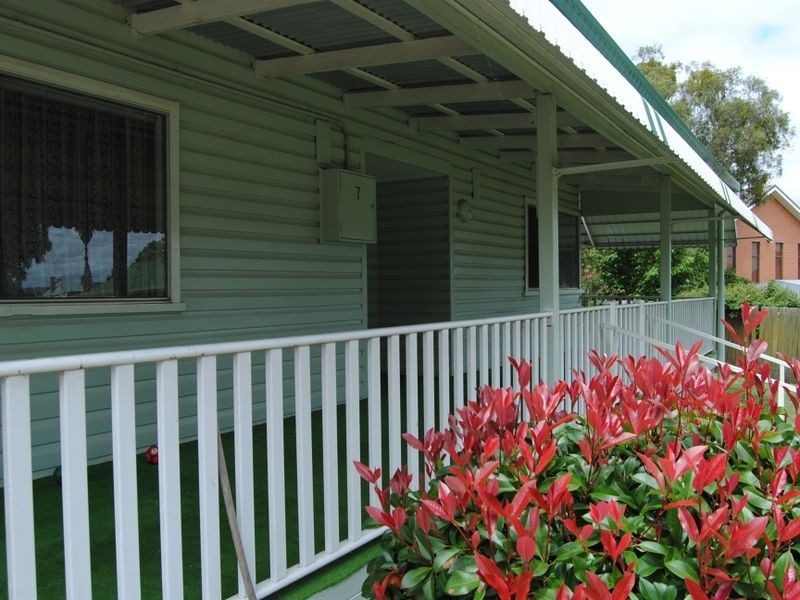 7 Bennett Street, Inverell NSW 2360