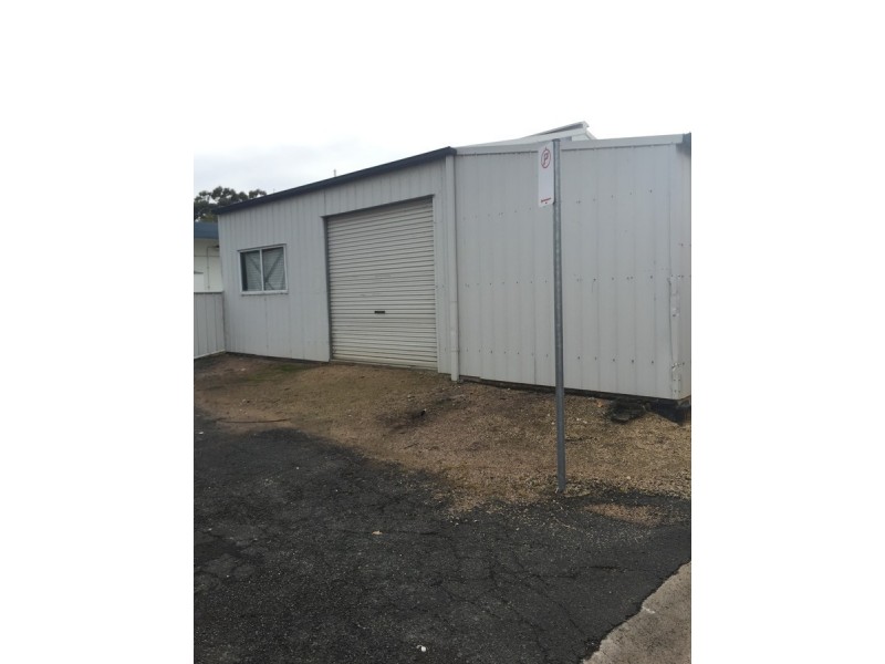 1 Campbell Lane, Inverell NSW 2360