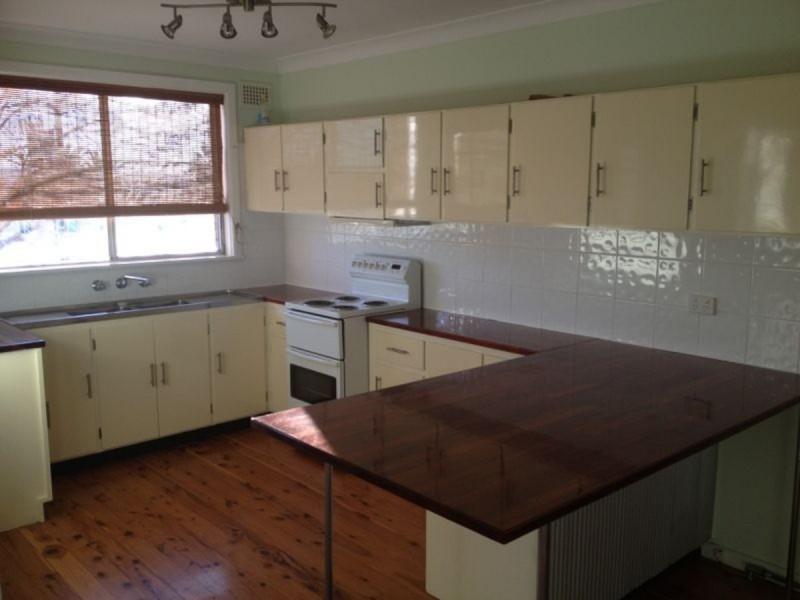 25 Clive Street, Inverell NSW 2360