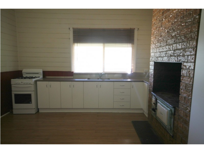 54 Macintyre Street, Inverell NSW 2360
