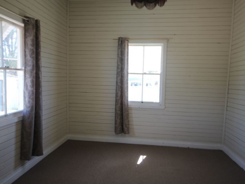 54 Macintyre Street, Inverell NSW 2360