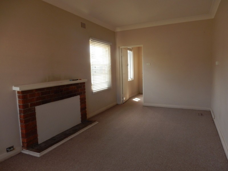 1/3 Evans Street, Inverell NSW 2360