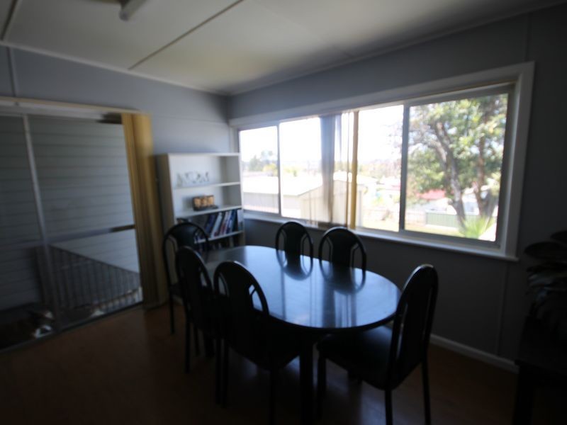 4 Gordon Street, Inverell NSW 2360