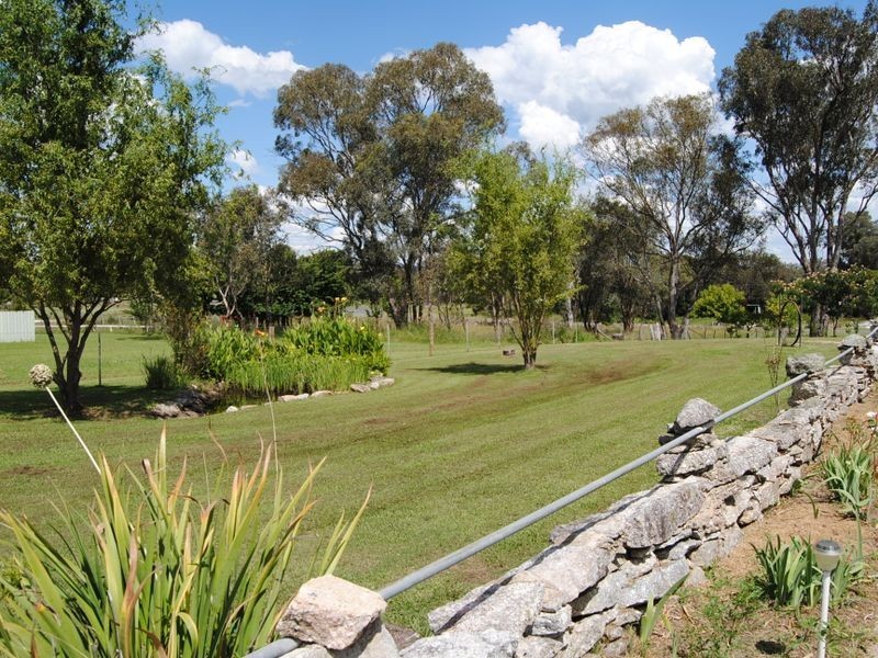 20 Baker Street, Bundarra NSW 2359