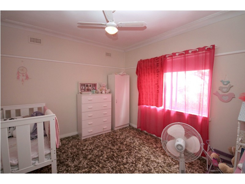 47 Bennett Street, Inverell NSW 2360