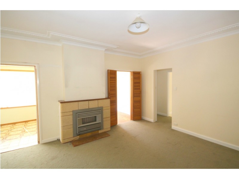 19 Brae Street, Inverell NSW 2360