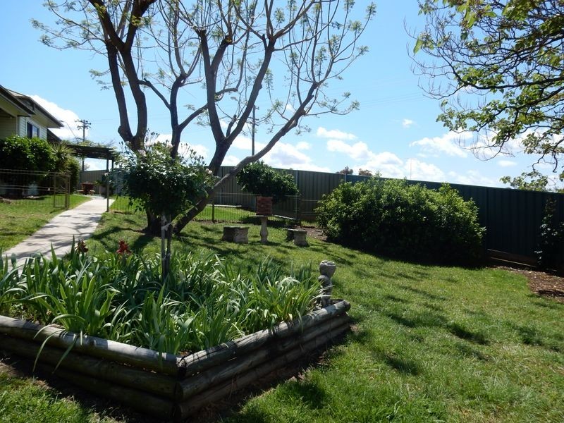 1 Gordon Street, Inverell NSW 2360