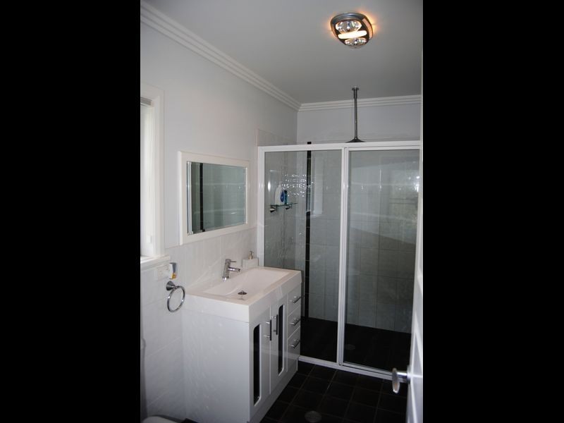 70 Caloola Drive, Inverell NSW 2360