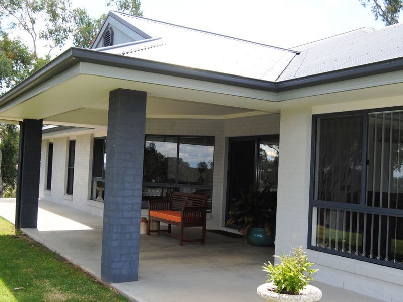 70 Caloola Drive, Inverell NSW 2360