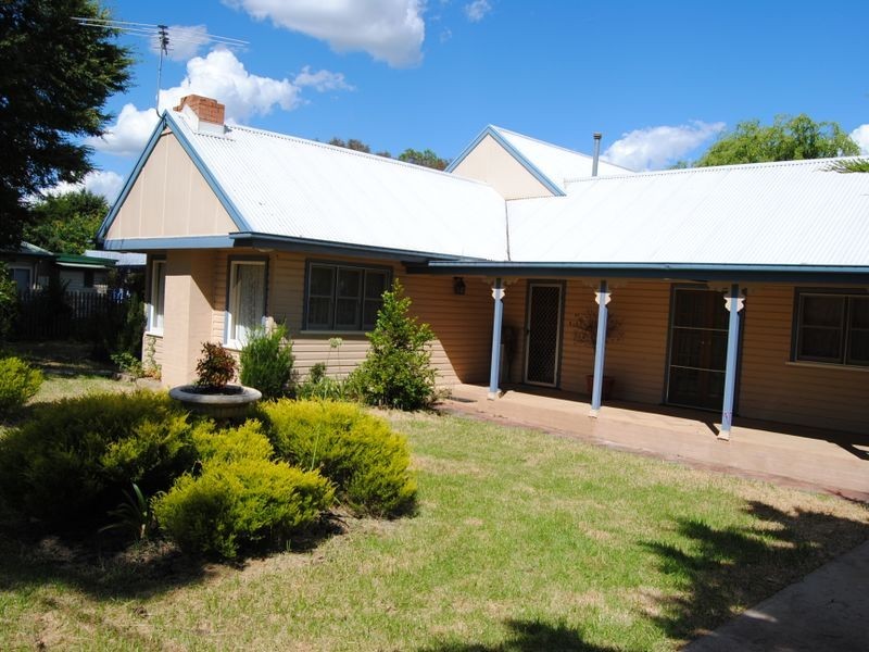53 Brae Street, Inverell NSW 2360