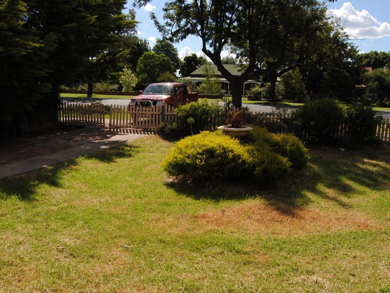 53 Brae Street, Inverell NSW 2360