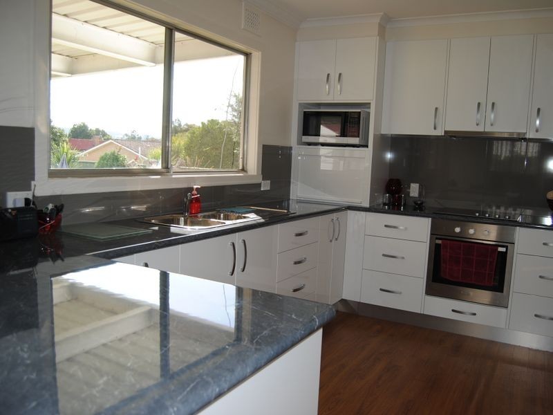 111 Mansfield Street, Inverell NSW 2360