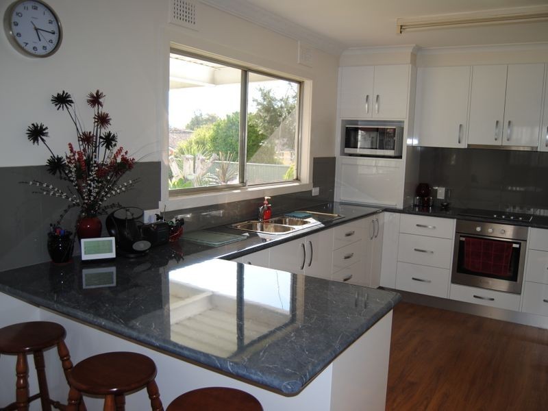 111 Mansfield Street, Inverell NSW 2360