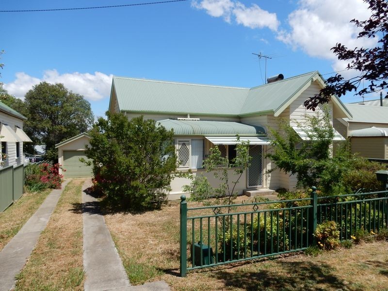 32 Urabatta Street, Inverell NSW 2360