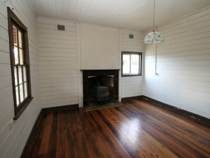 1 Ross Street, Inverell NSW 2360