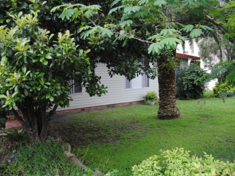 31 Butler Street, Inverell NSW 2360