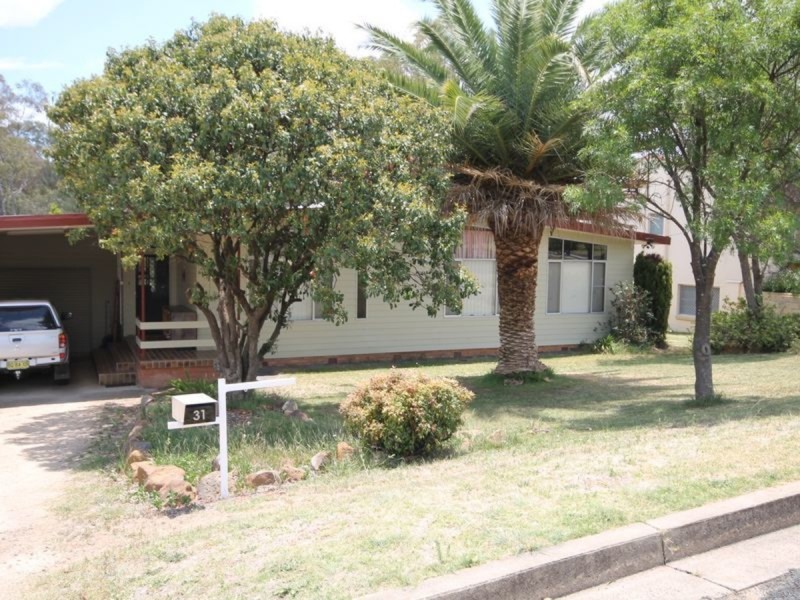 31 Butler Street, Inverell NSW 2360