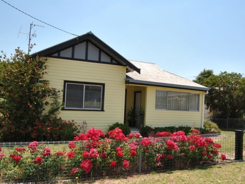 111 Urabatta Street, Inverell NSW 2360